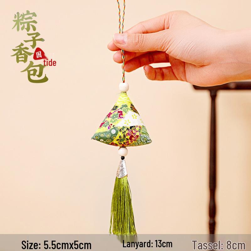 Dragon Boat Festival Sachet: Triangle Zongzi Mugwort Hanfu Pendant with Dried Flowers Portable Lucky Bag Gift.