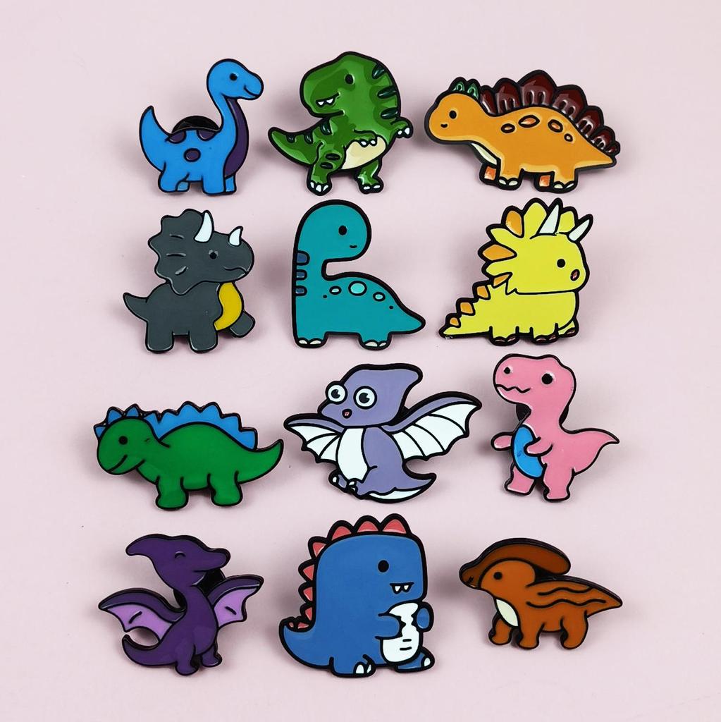Cute Dinosaur Brooch Set: Triceratops & Brontosaurus Metal Badges for Kids' Clothing or Bag Decoration