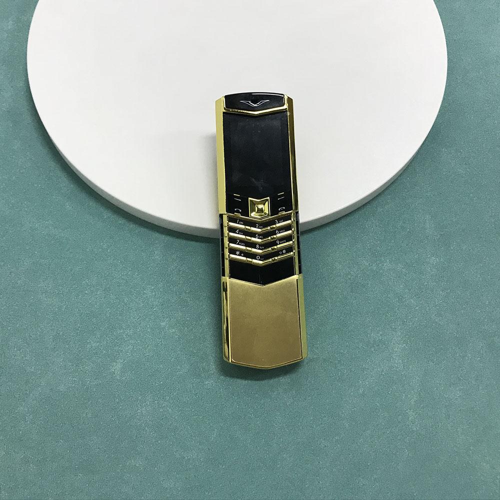 

Новый телефон-слайдер V888 Pro MT6261 GSM 2G 2,0-дюймовый экран Две SIM-карты Двойной режим ожидания Mp3/Mp4 FM Bluetooth Классический мобильный телефон золотой