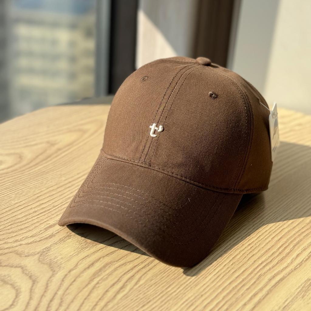 Spring and Summer New Niche Embroidered Letter Soft-top Baseball Cap for Men and Women, Wide Brim, Face-slimming Duckbill Cap, Large Head