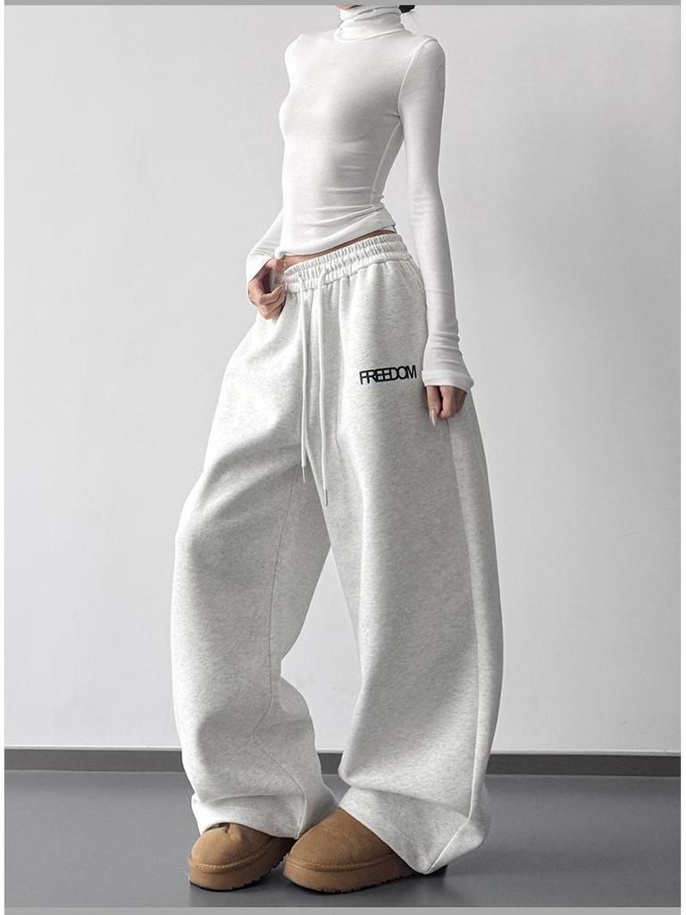 2026 Fall/Winter Red High-Waisted Wide-Leg Women's Sweatpants - Slimming, Casual, Sporty, with Drawstring, Long and Loose Fit.