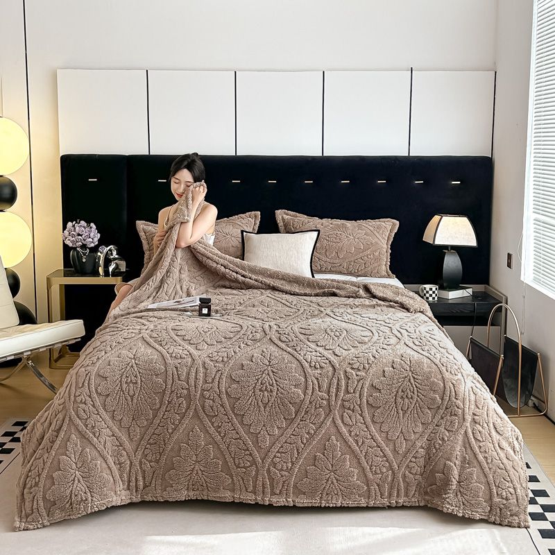 

Ультрамягкое стеганое одеяло - Легкое и портативное, Идеально для дневного сна в офисе, Кемпинга в машине, Использования на кровати и диване Одеяло для кровати, Уютный домашний аксессуар 200 * 230cm [Single Blanket]