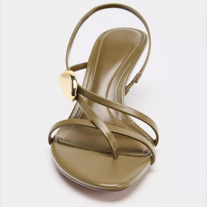Luxury Metal-Embellished  Designer High-Heel Sandals Women Fashion Cross-tied Heels Summer Sexy beach slingbacks Flip-Flops