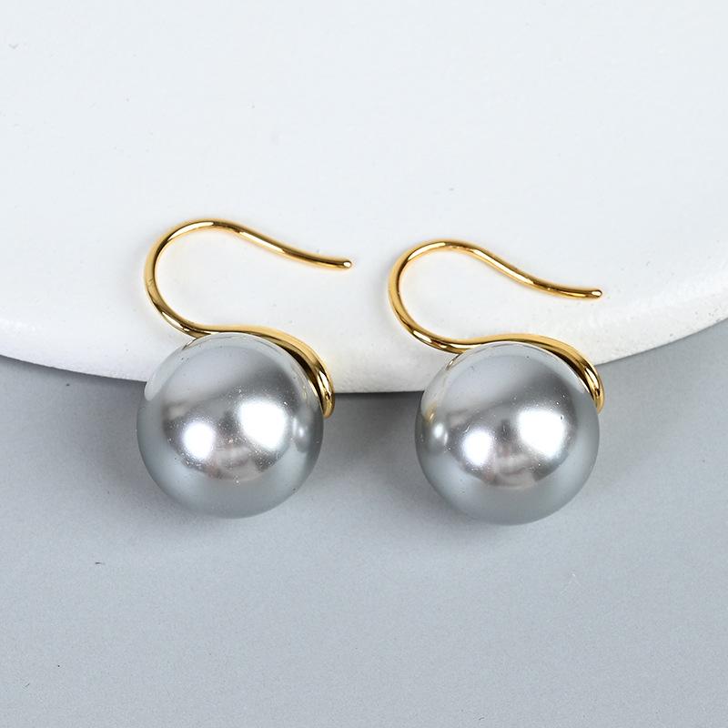 

Elegant Flax Gray Pearl Stud Earrings: Light Luxury, Neat Style, Round and Lustrous.