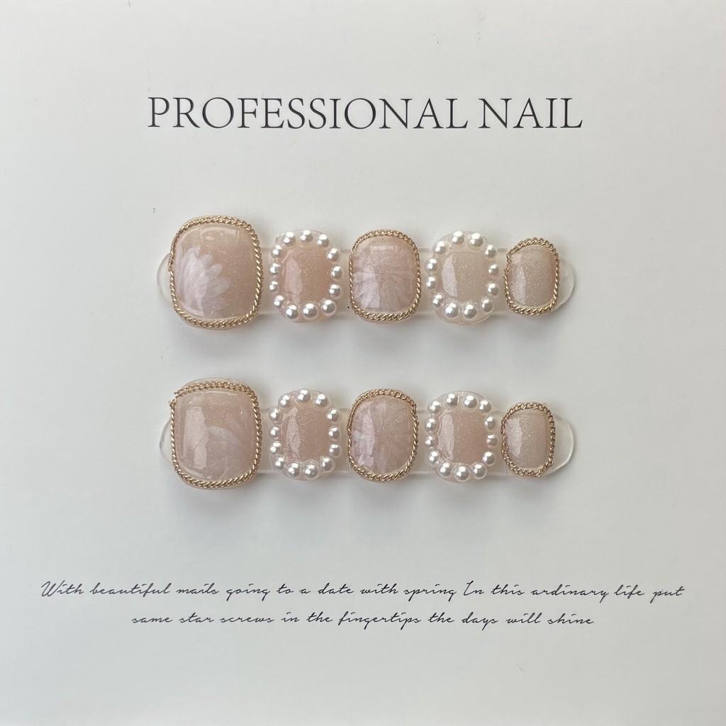 HANDMADE Square Round Artificial Nail Art Champagne Nude Cat'S Eye Pure Color Short Colorful Gentle Cream Rainbow Fake Nails Reusable