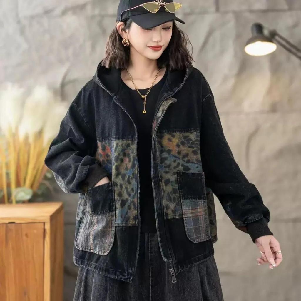 Damska kurtka dżinsowa z kapturem w stylu retro z nadrukiem, wiosenno-jesienna, luźna, casualowa, krótki kardigan, top