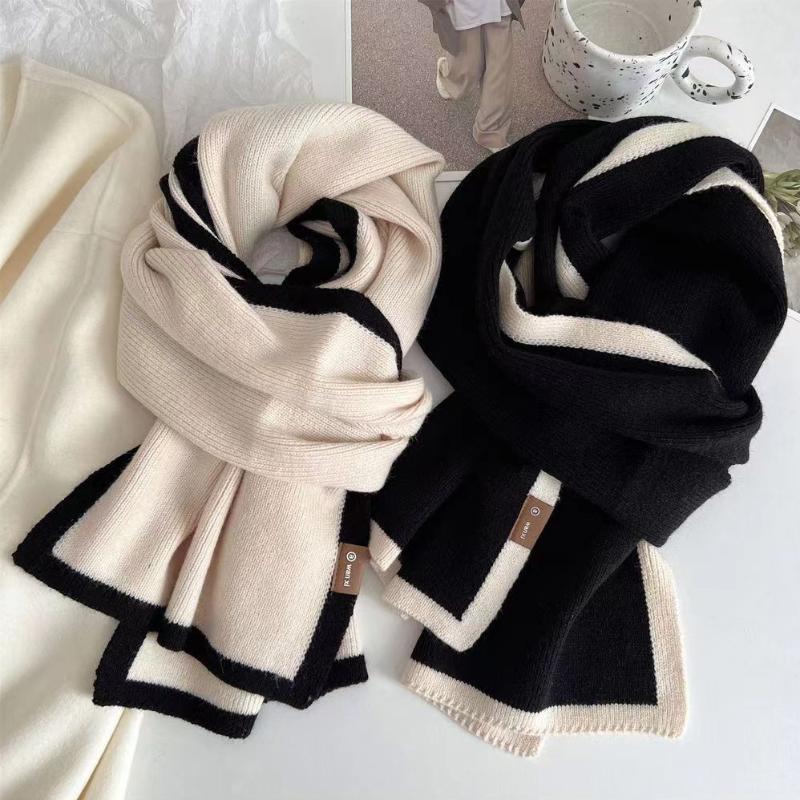 Black and White Color-Blocked Scarf Winter High-End Border Knitted Wool Niche Design Versatile Unisex Neck Warmer
