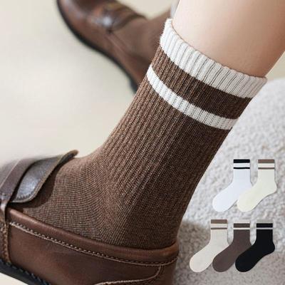 Female Spring and Autumn Fashion New All Purpose Two Bar Movement In The Tube Pile Socks