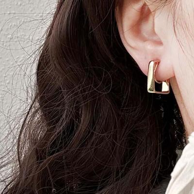 Elegant French Mosquito Coil Ear Clip Earrings - No Piercing Needed, Simple Square Design for Women