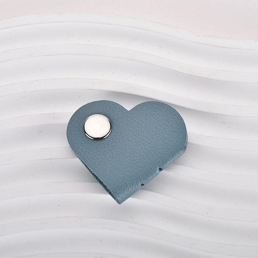 

1 PC Heart Shape Cable Organizer, PU Leather Cord Management, Universal Cable Holder for Office, Perfect Gift for Men Women синий