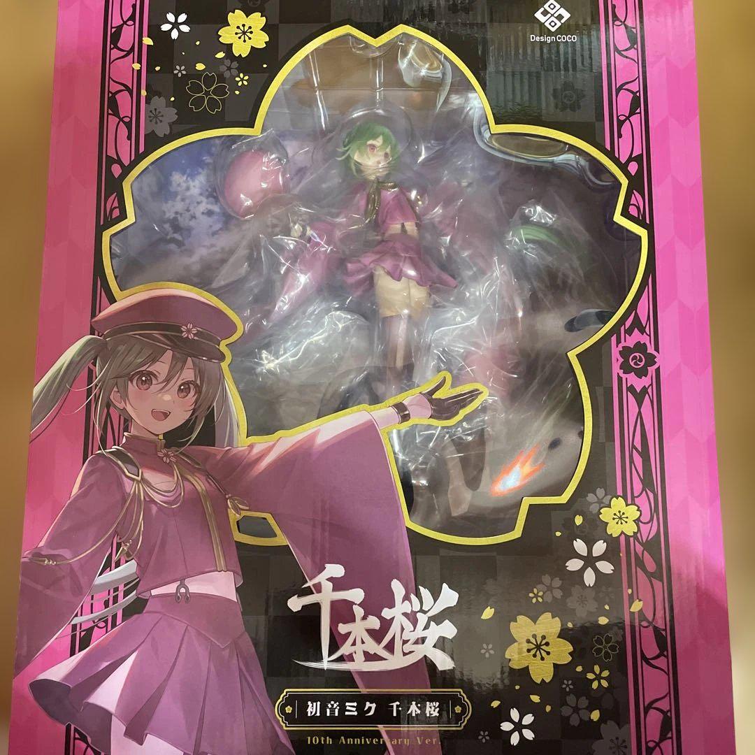

[USED] Hatsune Miku Senbonzakura 10th Anniversary Ver. 1/7 Scale Figure