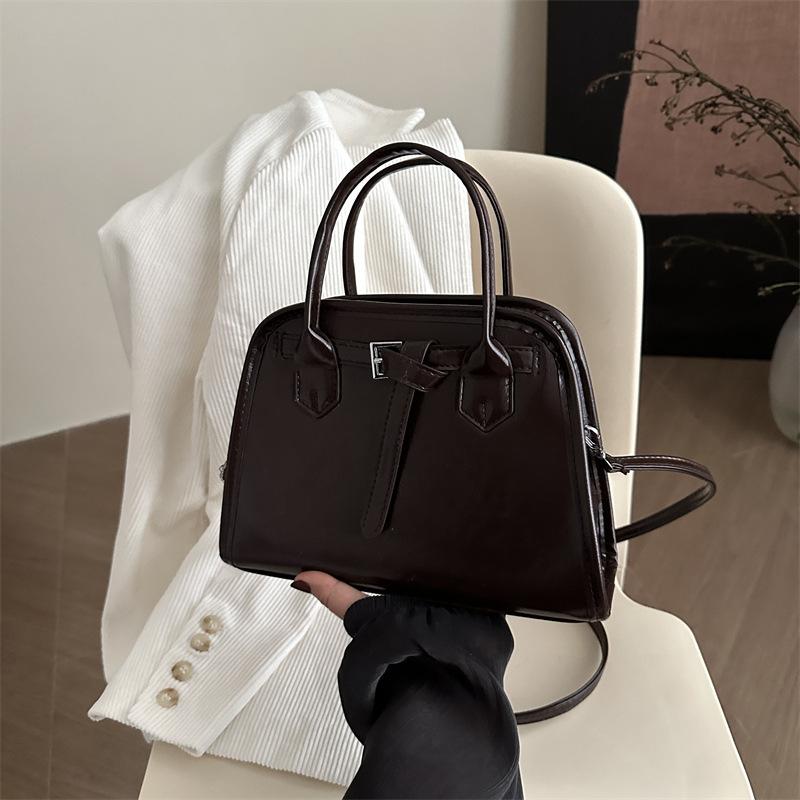 Retro Trend Small Square Bag Women's 2025 New Large-capacity Fashion Shoulder Bag Versatile Messenger Bag Shell Bag