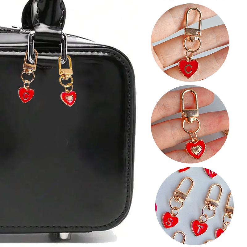 1PC Lobster Buckle Gift Metal Party 26 English Letters Keychain Marker Heart Shaped Red Love Keychain Design DIY Creativity