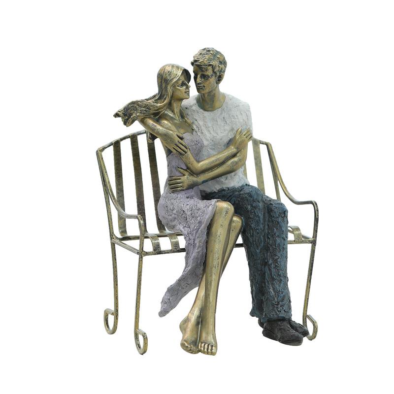 Evropský styl Retro Kreativní Pár Pryskyřice Imitace Bronzu Figurka Socha Ornament Domácí Obývací Pokoj Pokoj Dekorace Forma