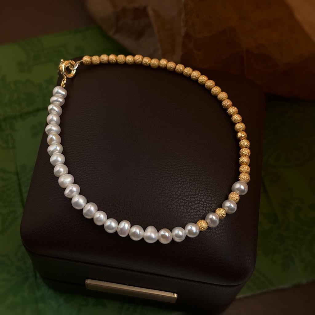 18k Gold-Plated Luxury Frosted Freshwater Pearl Bracelet - Versatile Fashion Jewelry.
