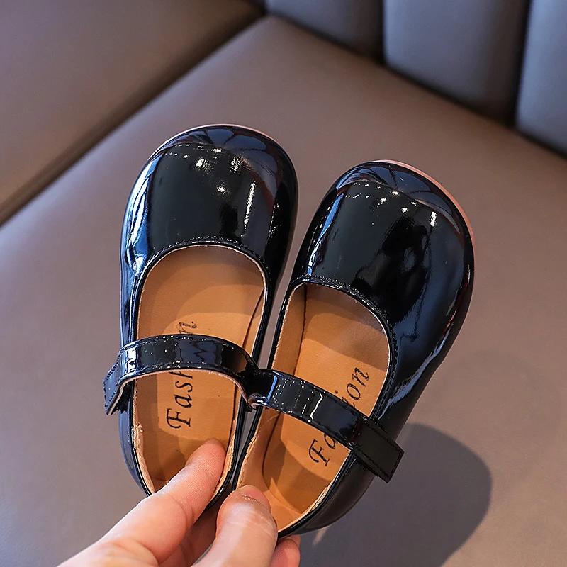 

Туфли Мэри Джейн для девочек Весна Осень Детские Мягкая ПУ кожа На плоской подошве для девочки Резиновые балетки Школьные туфли для вечеринки Красные Черные 35