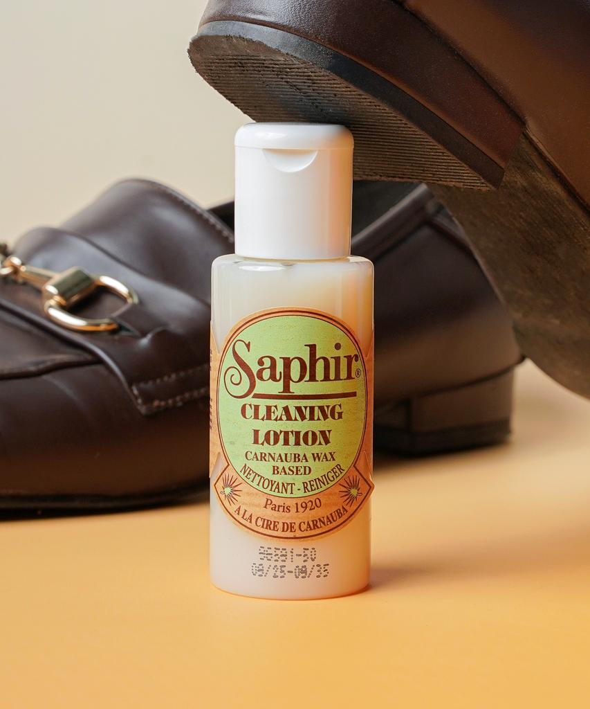 Saphir Leather Cleaning Lotion 50Ml Bag And Shoe Stain Remover Cleaner