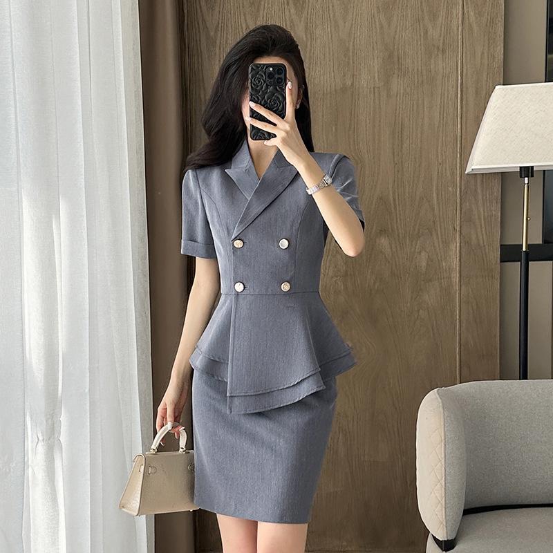 Women's Summer Short-Sleeve Suit Set - Elegant, High-End Professional Attire for Front Desk Managers
