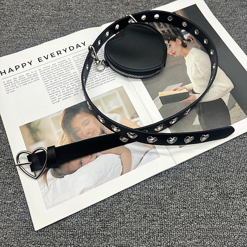 Women Mini Heart Waist  Belts with Packs Fashion Y2k Aesthetic Ins All Match Belt Bags Japanese Sweet Kawaii Casual Punk Belts