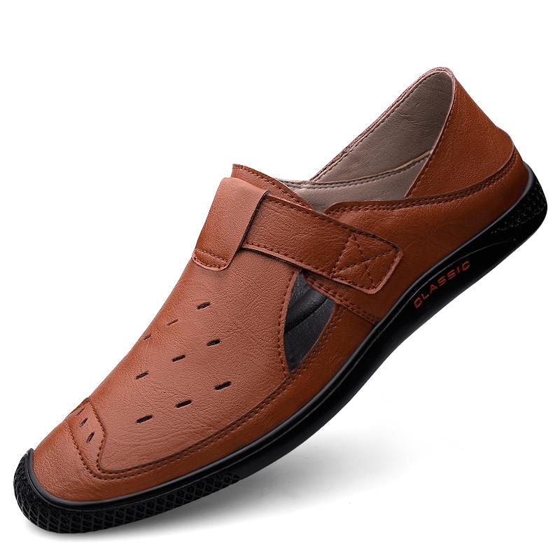 Fashion Non-Slip Man Hollow Out Sandals Genuine Leather Mens Casual Summer Flats Outdoor Loafers Leather Beach Shoes for Men Roman Shoes