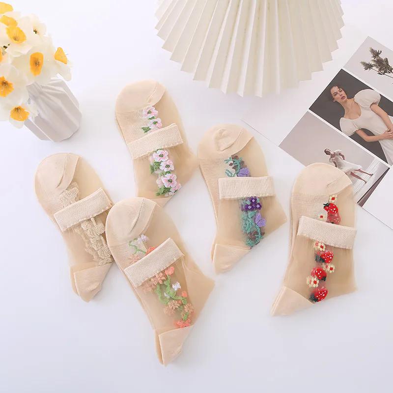 5 Paires de Bas Mi-Mollet Femme Été Dentelle Nouveau Style Broderie