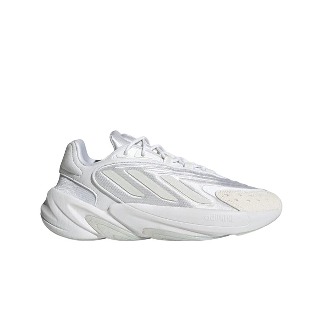 

(в) Adidas Ozelia Тройной белый 220