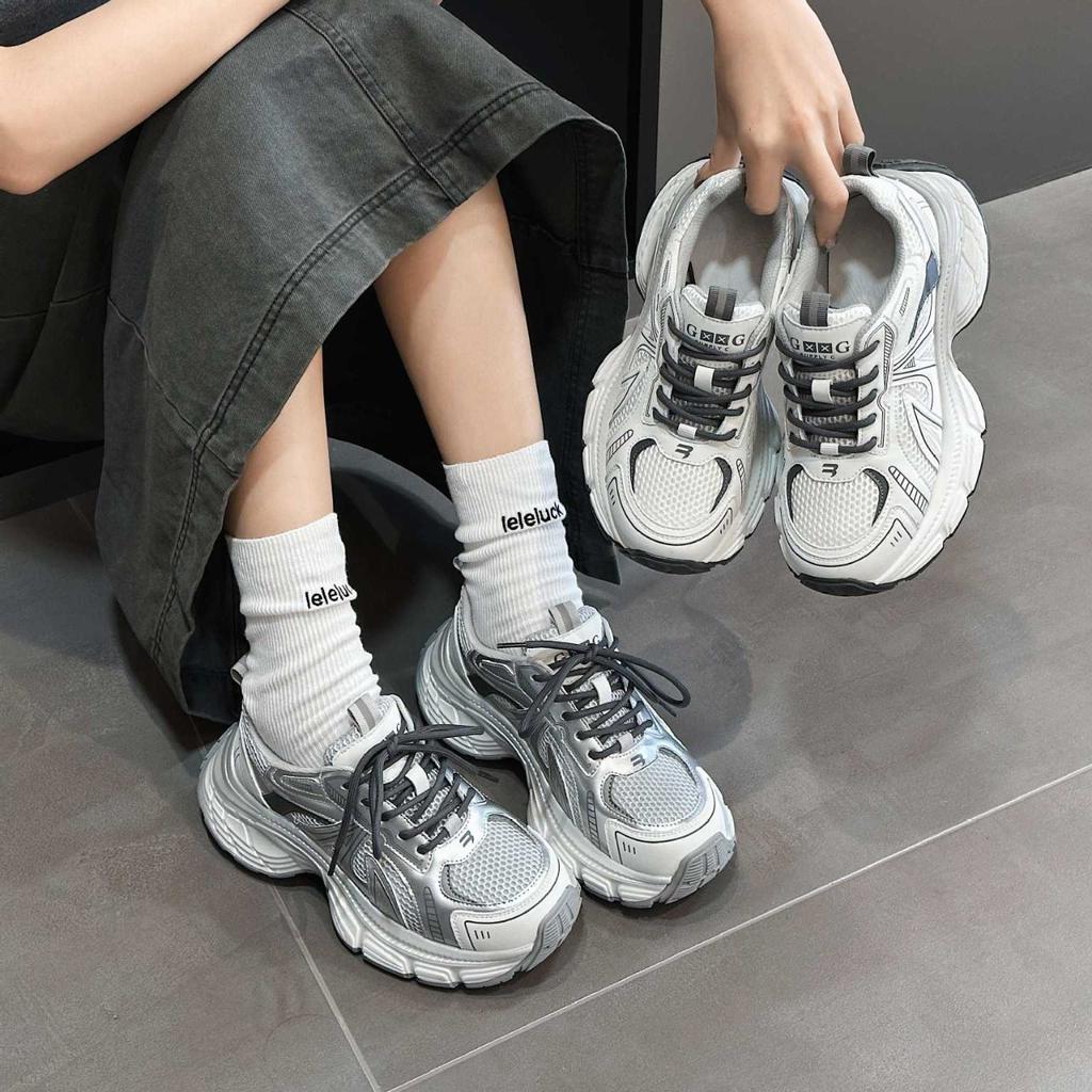 Thick-soled heightening dad shoes women's 2025 new spring models, popular this year, versatile and not tiring sneakers