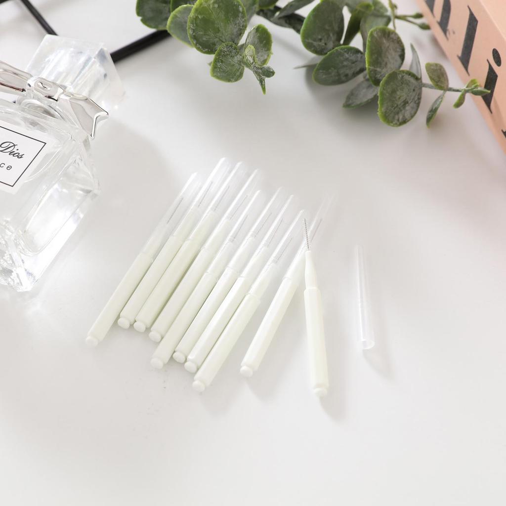 Colored Disposable Spiral Eyelash and Eyebrow Brush Combo