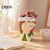Maceta para Suculentas Chica Linda Maceta de Resina, Maceta Cabeza con Guirnalda de Rosas, Maceta Decorativa Cactus Decoración de Escritorio Interior