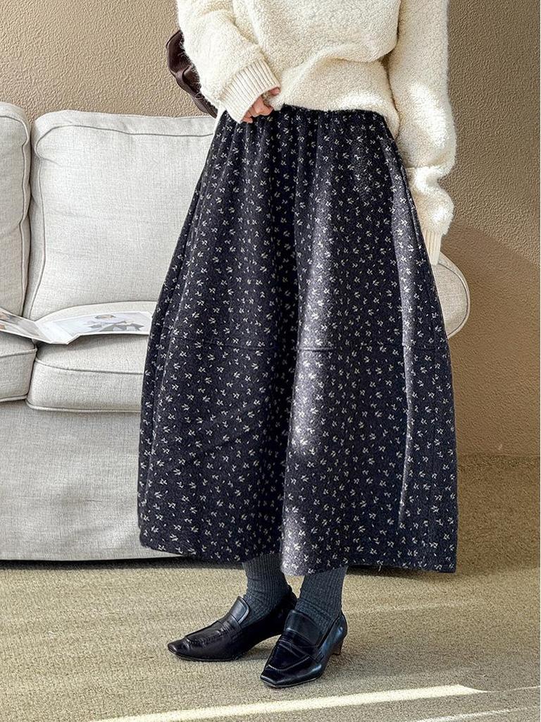 Youge Retro Floral Woolen Mid-Length Skirt with Elastic Waist 860