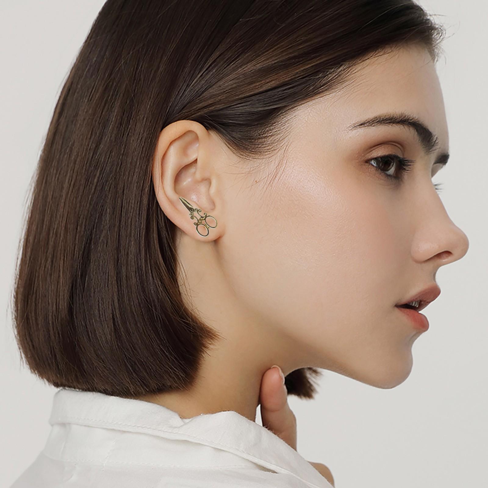 Маленькие серьги-гвоздики-ножницы для женщин — фото 4