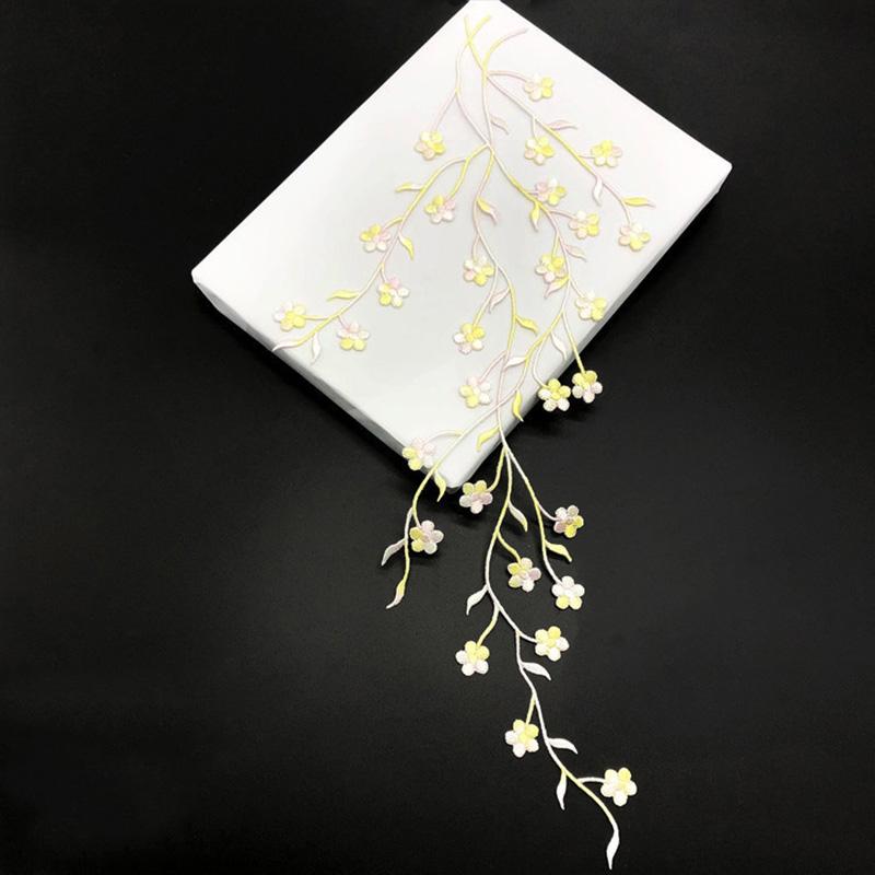 1PC Floral Clothes Sticker Iron On Applique Patch DIY Hot-fix 47CM Plum Blossom Flower Beautiful Embroidery Patches Cheongsam