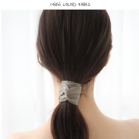 NOCTURN ONE TOUCH SEIDE ROLL HAARMANSCHETTE (3 Farben)