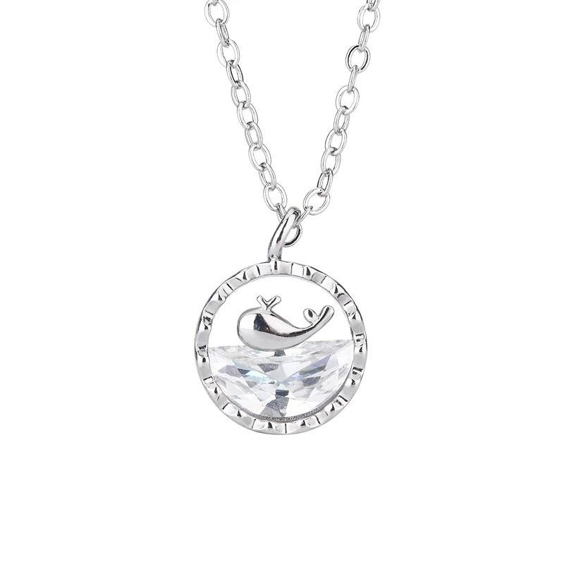 Korean and Japanese high-end elegant crystal whale animal necklace ins Cool and minimalist collarbone necklace