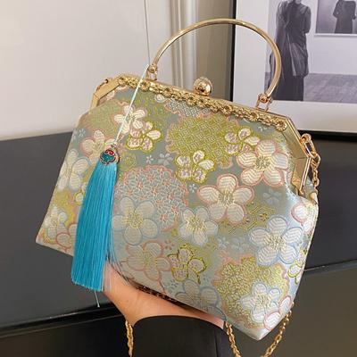 2024 Vintage Frauen Kette Quaste Shell Clip Lock Taschen Abend Kupplung Dame Blume Kette Messenger Taschen Retro Einfachheit Handtaschen