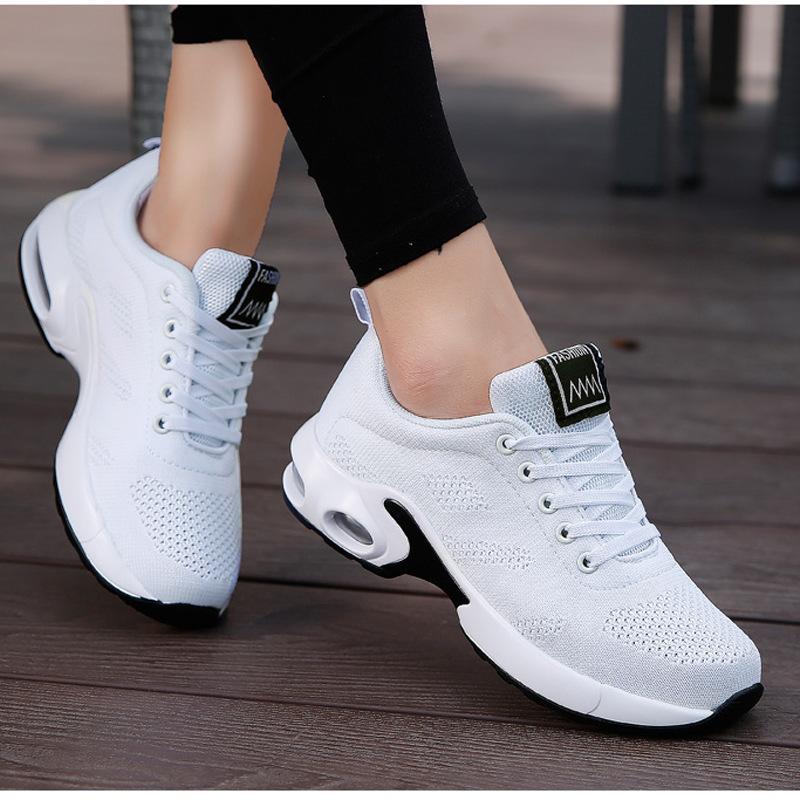 2021 Factory Direct Supply of New Korean Version of Flying Woven Sports and Leisure Shoes Breathable Soft Sole Air Cushion Student Large Size Women'