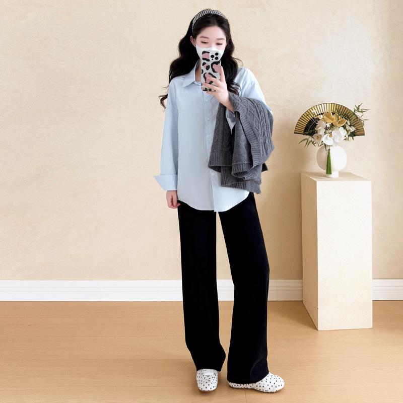 

Stylish Maternity Spring/Autumn Two-Piece: Loose Fit Belly-Covering Top & Vest M