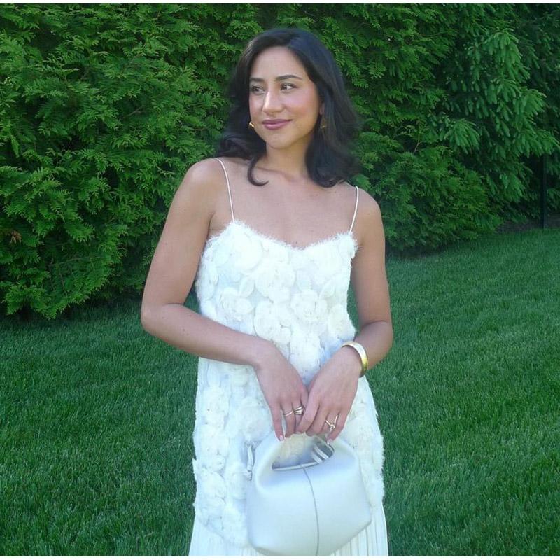 Women's Chiffon Dress Elegant White Backless 3D Flower Strap Dress Pleated A-line Patchwork Design Summer Beach Vacation Robe Evening Vestidos Dress