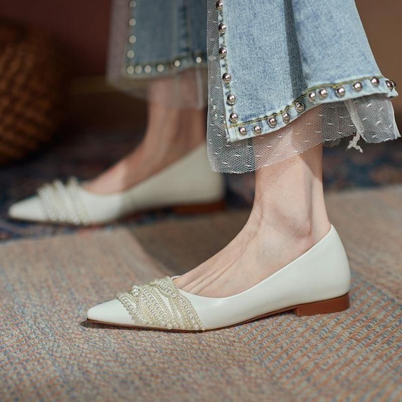 

Fashion Women s Fashion Flat Shoes Spring New Pointed Head Shallow Mouth Beaded Soft Sole Anti-slip Wear-resistant Single Shoes 34