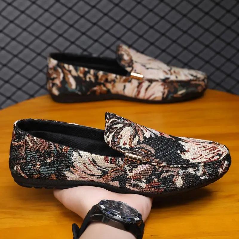 Fashion Male Shoe Canvas Office Breathable Round Toe Sneakers Walking Non-leather Adults High Quality Fashion Elegant Men's Casual Shoes