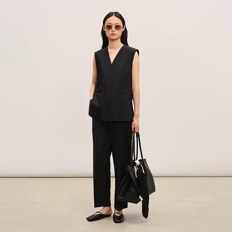 Women's Wool Silk Collarless Sleeveless Vest