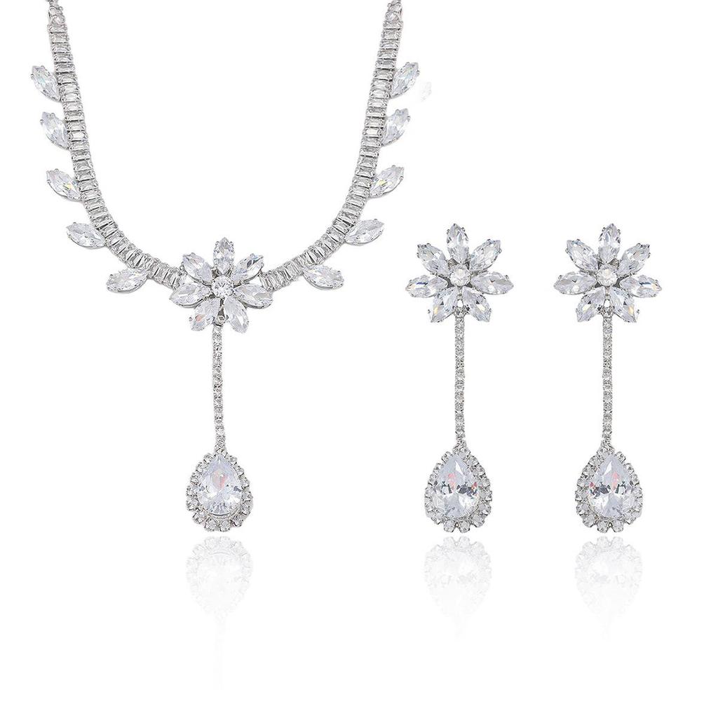 European & American Style Zircon Sunflower Necklace & Earrings Set