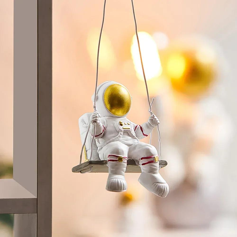Klassische Astronautenstatue Wanddekoration Zum Aufhängen an der Wand Dekoration Kühlschrank Schlafzimmer Zuhause Wohnzimmer Ästhetische Zimmerdekoration