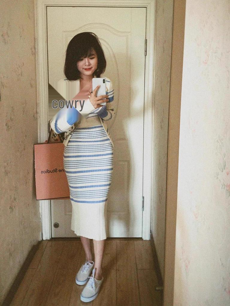 Miu-Style Korean Luxe Knit Set for Mature Women - Autumn/Winter Collection
