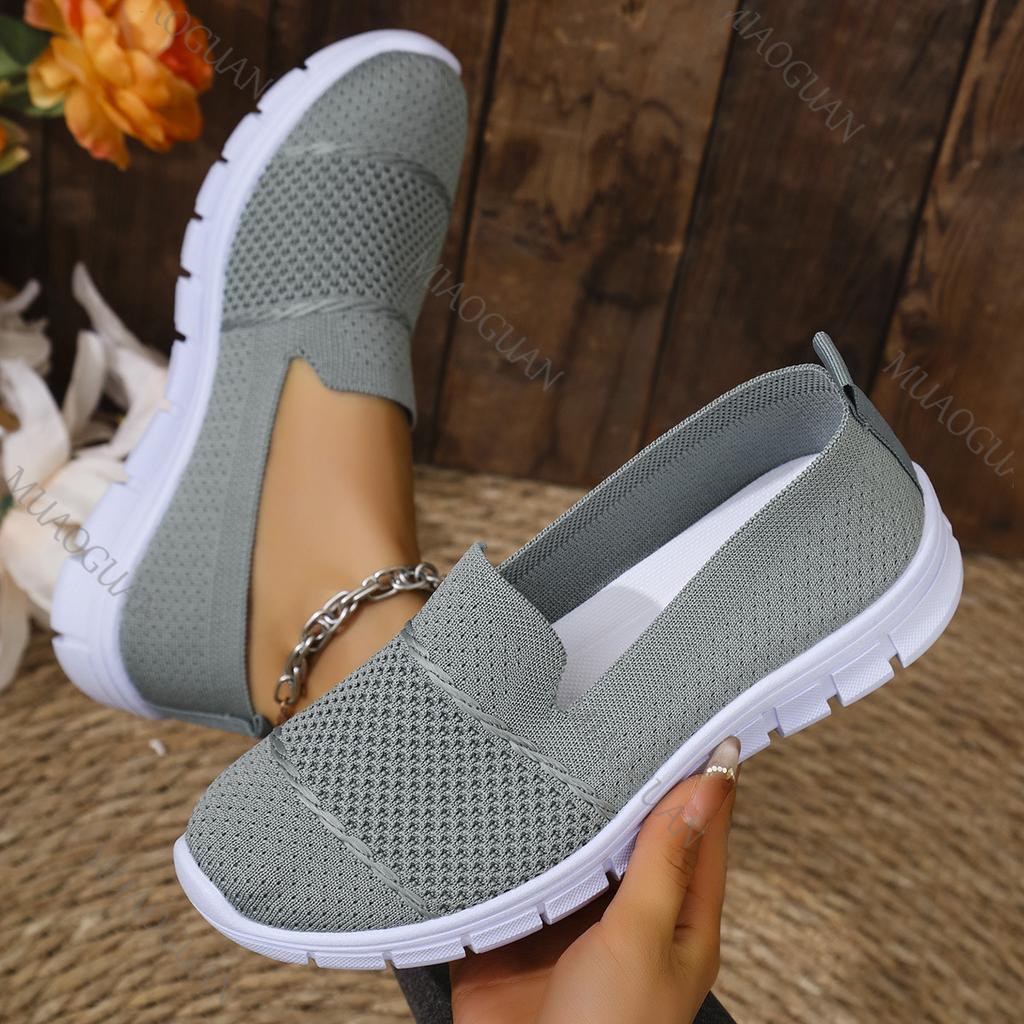 Damskie Buty 2025 Wiosna Lato Codzienne Oddychająca Siatka Okrągły Nosek Wygodne Codzienne Jednokolorowe Buty Płaskie Slip-on Trampki