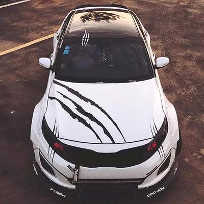 Car Stickers Ghost Claw Car Hood Vinyl Sticker Creative Modification Reflective Stickers Devil Paw Scratches Car Decoration
