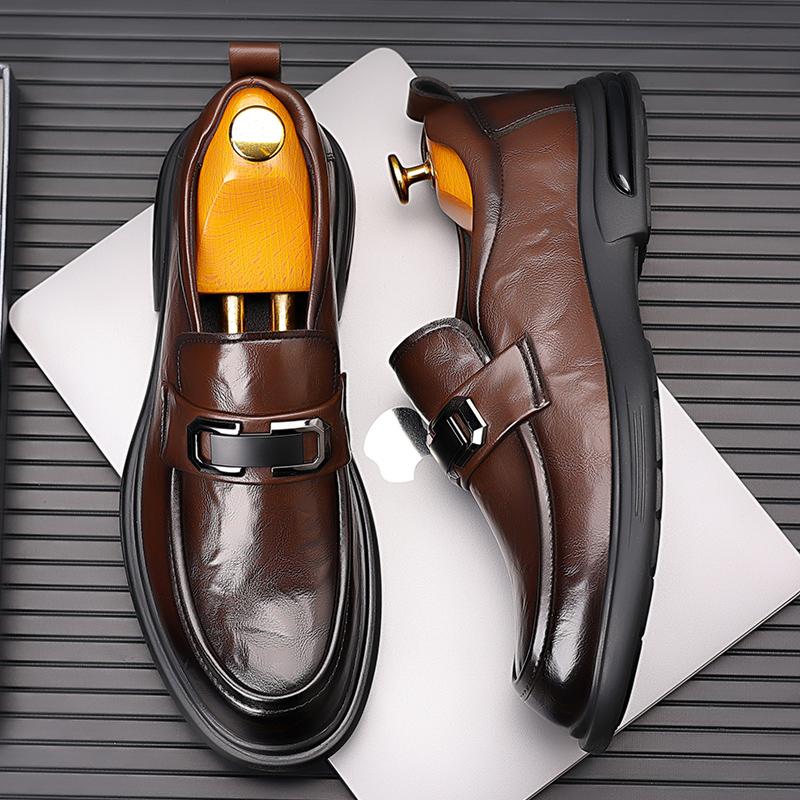British Style Men Casual Shoes New Leather Mens Stylish Loafers Male Comfortable Business Footwear Classic Mens Slip on Shoes