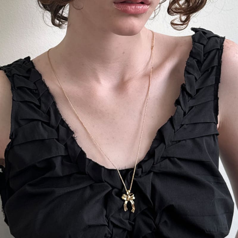 MARTA 925 Silver. Carrie Ribbon Necklace