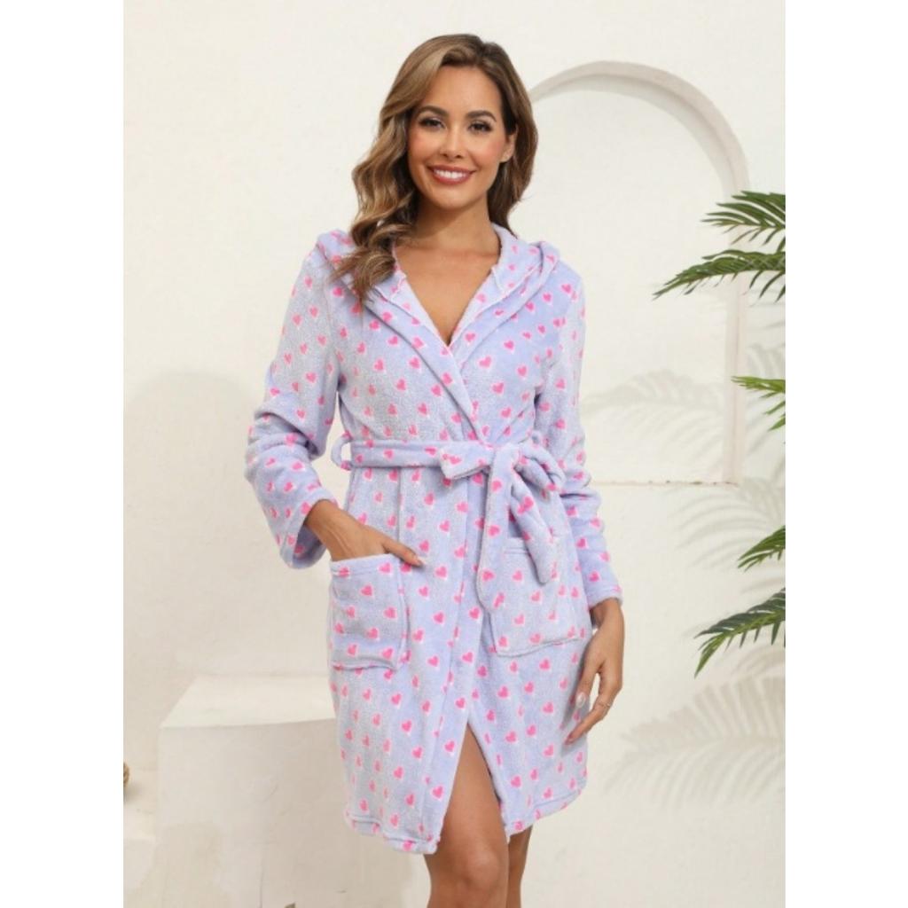 Autumn and Winter Hooded Home Plush Pajamas Short Sleeved Solid Color Warm, Nightgown