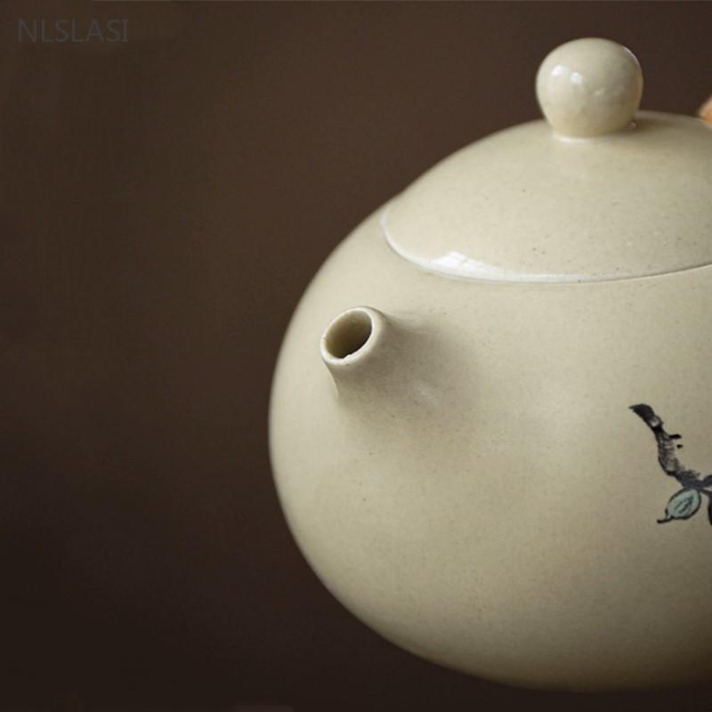 Exquisita Tetera de Cerámica Pintada a Mano Loto Tetera Xishi Filtro de Agujeros de Bola Infusor de Té de Belleza Suministros Tradicionales para la Ceremonia del Té
